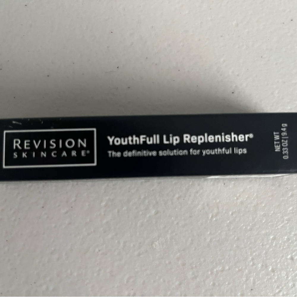 Revision Skincare YouthFull Lip Replenisher - NIB